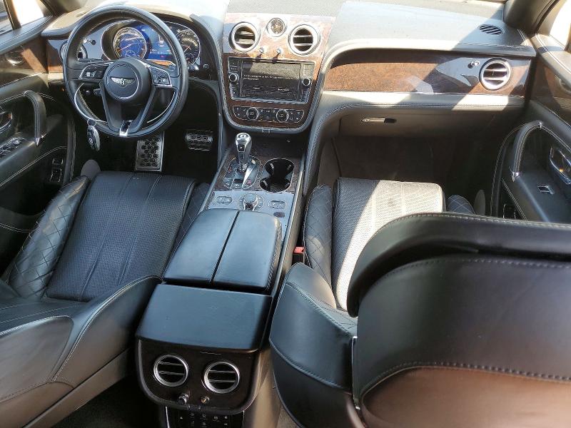2017 Bentley Bentayga VIN SJAAC2ZV5HC016003 COPART salvage auction — VANDALISM, Ca - Salvage Certificate, sold $20,300 on 2026-07-02 (photo 8)