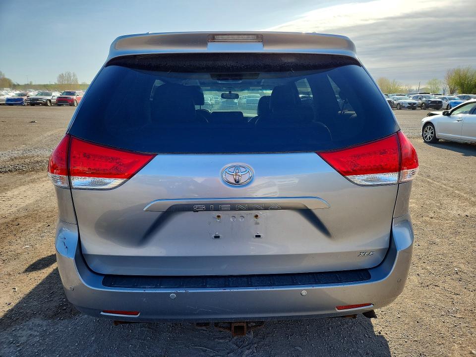 2014 Toyota Sienna VIN 5TDYK3DC5ES466062 COPART salvage auction — FRONT END, On - Permit Salvage, sold $4,400 on 2026-07-14 (photo 6)