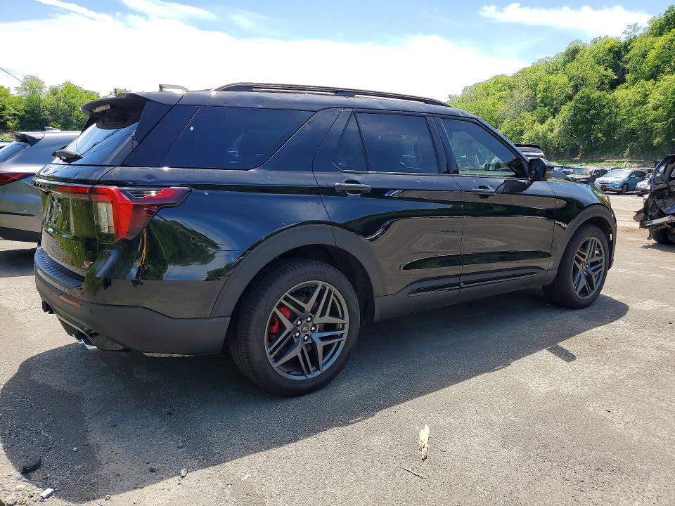 2025 Ford Explorer VIN 1FMWK8GC8SGC18406 COPART salvage auction — HAIL, NJ - CERT OF TITLE-SALVAGE, sold $27,500 on 2026-07-28 (photo 3)