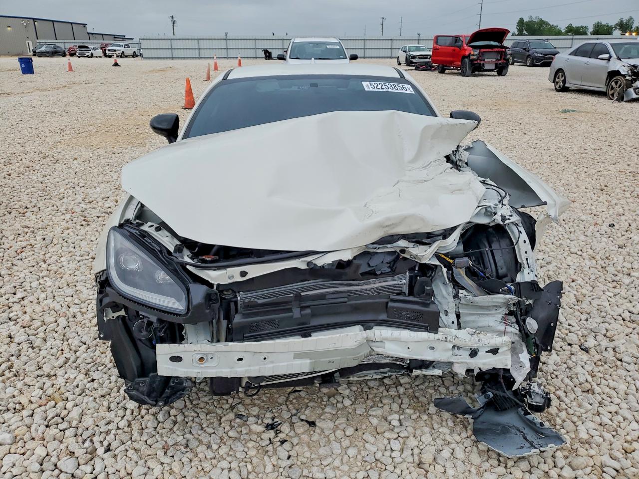 2025 Toyota GR 86 VIN JF1ZNBE15S9758359 COPART salvage auction — Front End, TX - SALVAGE VEHICLE TITLE, sold $4,650 on 2026-07-02 (photo 5)