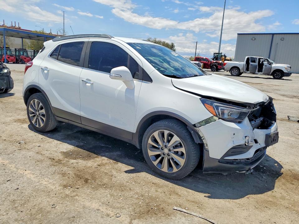 2018 Buick . VIN KL4CJASB4JB711957 COPART salvage auction — FRONT END, Nv - Salvage Title, sold $900 on 2026-07-23 (photo 4)