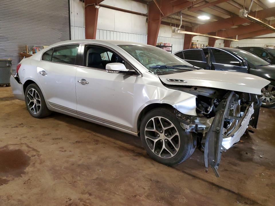 2016 Buick Lacrosse VIN 1G4G45G3XGF269223 COPART salvage auction — FRONT END, Mi - Certificate Of Title, sold $400 on 2026-07-10 (photo 4)