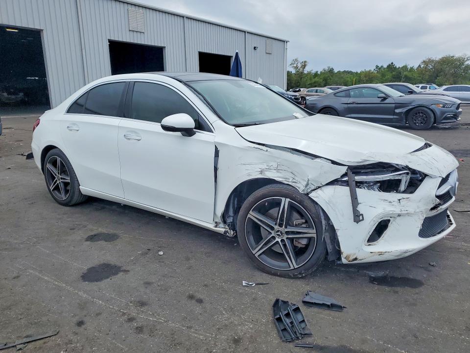 2019 Mercedes-benz A-klasse VIN WDD3G4EB3KW024888 COPART salvage auction — FRONT END, Fl - Cert Of Title Slvg Rebuildable, sold $7,300 on 2026-07-15 (photo 4)