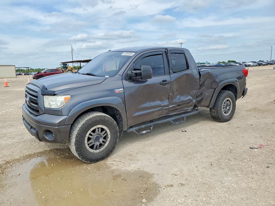 2013 Toyota Tundra VIN 5TFUW5F18DX282186 COPART salvage auction — SIDE, Tx - Salvage Vehicle Title, sold $6,100 on 2026-07-22 (photo 1)