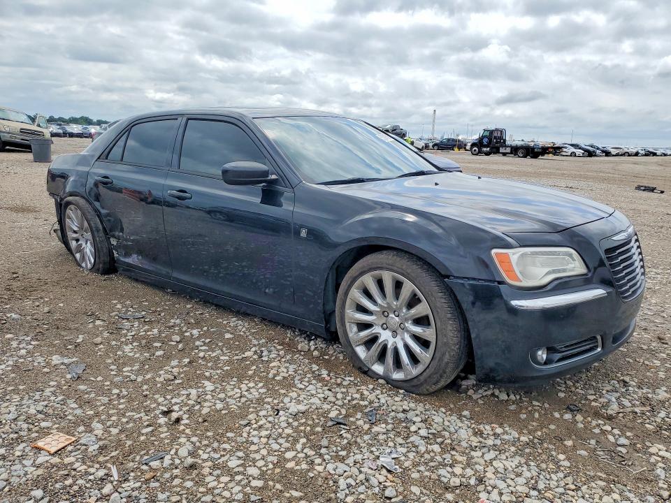 2013 Chrysler 300 VIN 2C3CCAAG9DH744949 COPART salvage auction — REAR END, Tx - Salvage Vehicle Title, sold $550 on 2026-07-02 (photo 4)