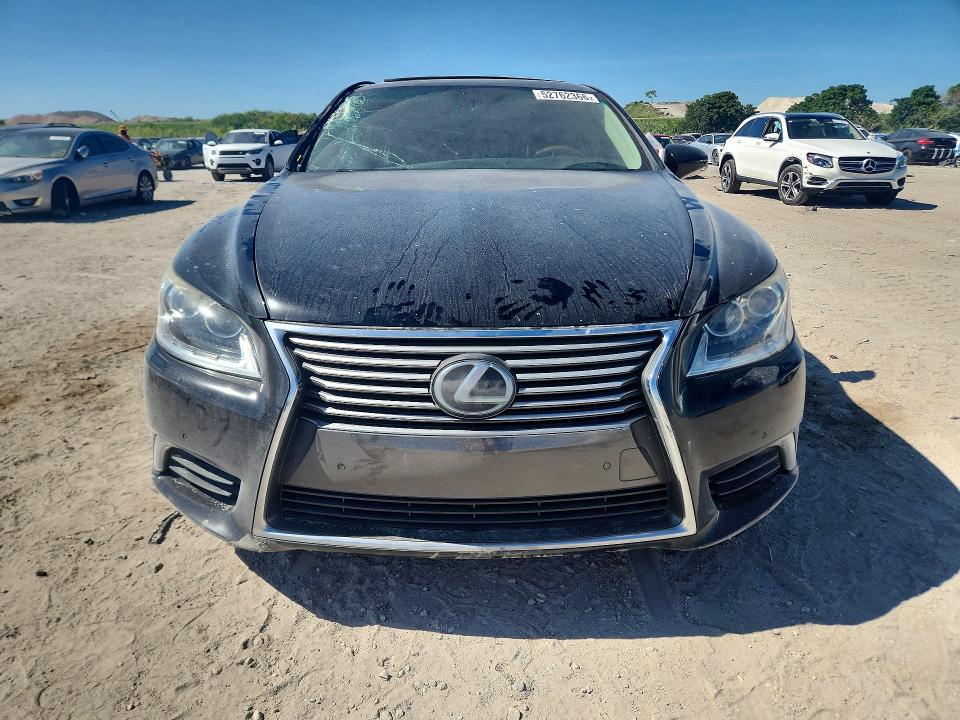 2017 Lexus VIN JTHBL5EF1H5144714 COPART salvage auction — SIDE, FL - CERT OF TITLE SLVG REBUILDABLE, sold $5,500 on 2026-07-30 (photo 5)
