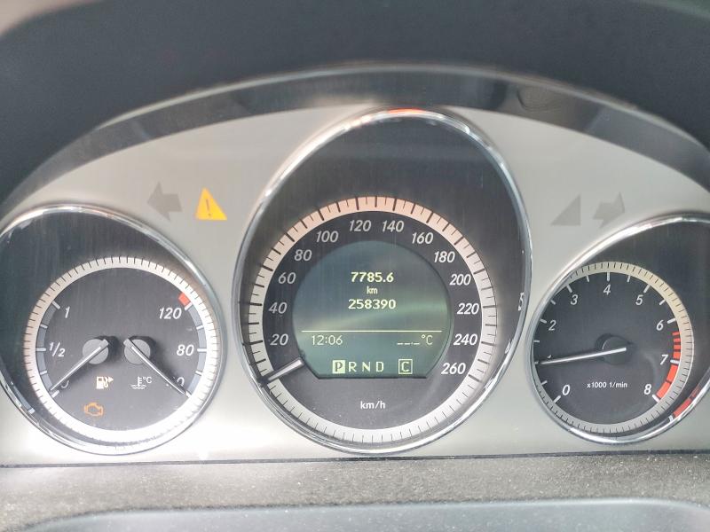 2009 Mercedes-benz C class VIN WDDGF85XX9F343304 COPART salvage auction — SIDE, ON - PERMIT SALVAGE, sold $1,050 on 2026-07-14 (photo 9)