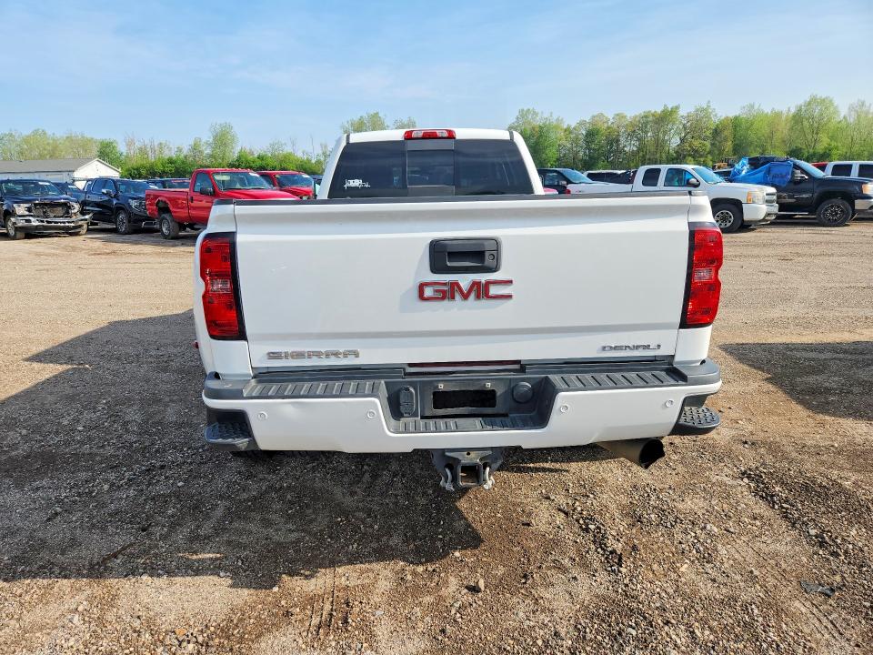2015 Gmc SIERRA VIN 1GT424E80FF597366 COPART salvage auction — FRONT END, Mi - Certificate Of Title, sold $13,400 on 2026-07-22 (photo 6)