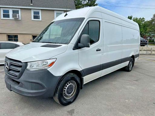 2022 Mercedes-benz Sprinter VIN W1Y40CHY2NT083042 COPART salvage auction — MINOR DENT/SCRATCHES, Pa - Cert Of Title (P), sold $17,100 on 2026-07-29 (photo 1)