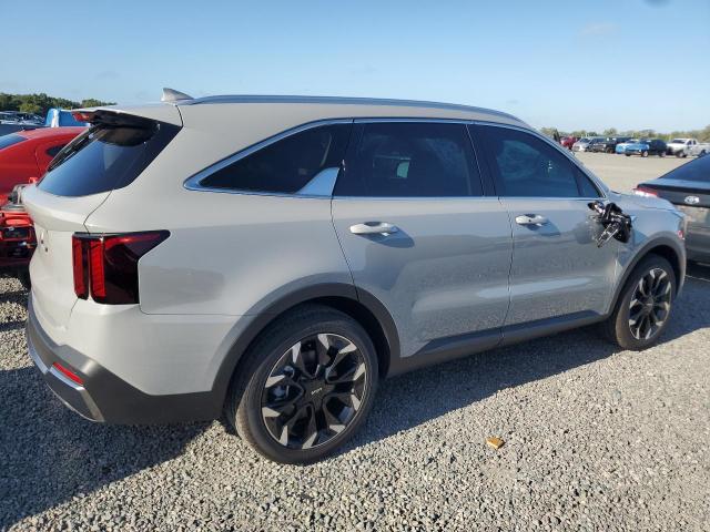 2026 Kia Sorento VIN 5XYRH4JF4TG440537 COPART salvage auction — SIDE, Fl - Cert Of Title Slvg Rebuildable, sold $13,200 on 2026-07-10 (photo 3)
