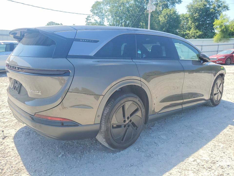 2026 Lucid Gravity VIN 7UUG1GHK5TA010175 COPART salvage auction — FRONT END, Nc - Salvage Certificate Of Title, sold $15,400 on 2026-07-29 (photo 3)