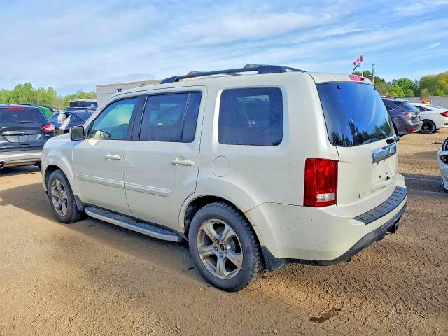 2012 Honda Pilot VIN 5FNYF4H54CB501794 COPART salvage auction — MINOR DENT/SCRATCHES, On - Permit No Brand - Unfit (P), sold $1,200 on 2026-07-03 (photo 2)
