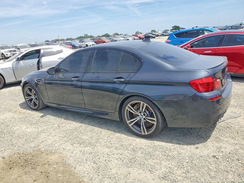 2013 BMW M5 VIN WBSFV9C59DD095852 COPART salvage auction — MINOR DENT/SCRATCHES, Ca - Dis/Dlr/Exp Only Clean Title, sold $11,200 on 2026-07-28 (photo 2)