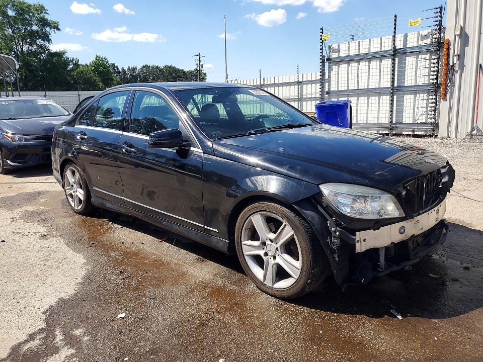 2010 Mercedes-benz C-klasse VIN WDDGF8BB9AR087622 COPART salvage auction — FRONT END, SC - CERT OF TITLE-SALVAGE, sold $450 on 2026-07-27 (photo 4)