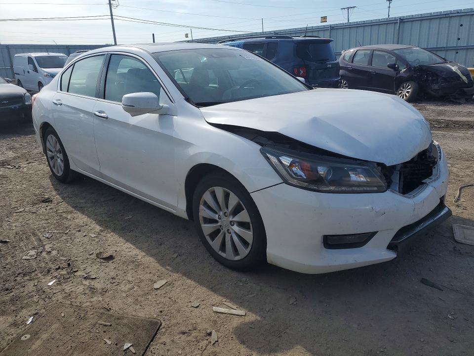 2015 Honda VIN 1HGCR3F89FA033942 COPART salvage auction — FRONT END, In -, sold $1,150 on 2026-08-03 (photo 4)