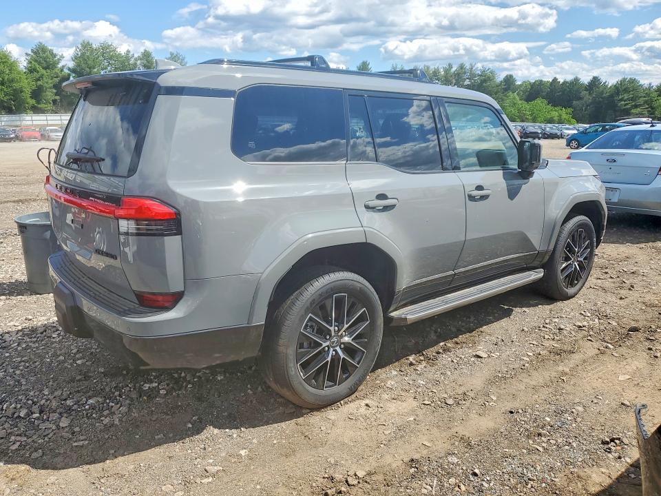 2025 Lexus VIN JTJTBCDX5S5045048 COPART salvage auction — VANDALISM, Tx - Certificate Of Title, sold $78,000 on 2026-07-13 (photo 3)