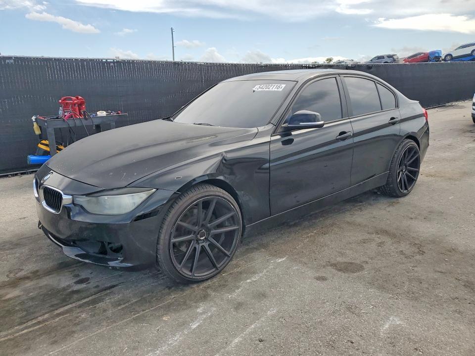 2013 BMW 3er VIN WBA3A5G54DNP19959 COPART salvage auction — FRONT END, Mt - Certificate Of Title, sold $1,450 on 2026-07-14 (photo 1)