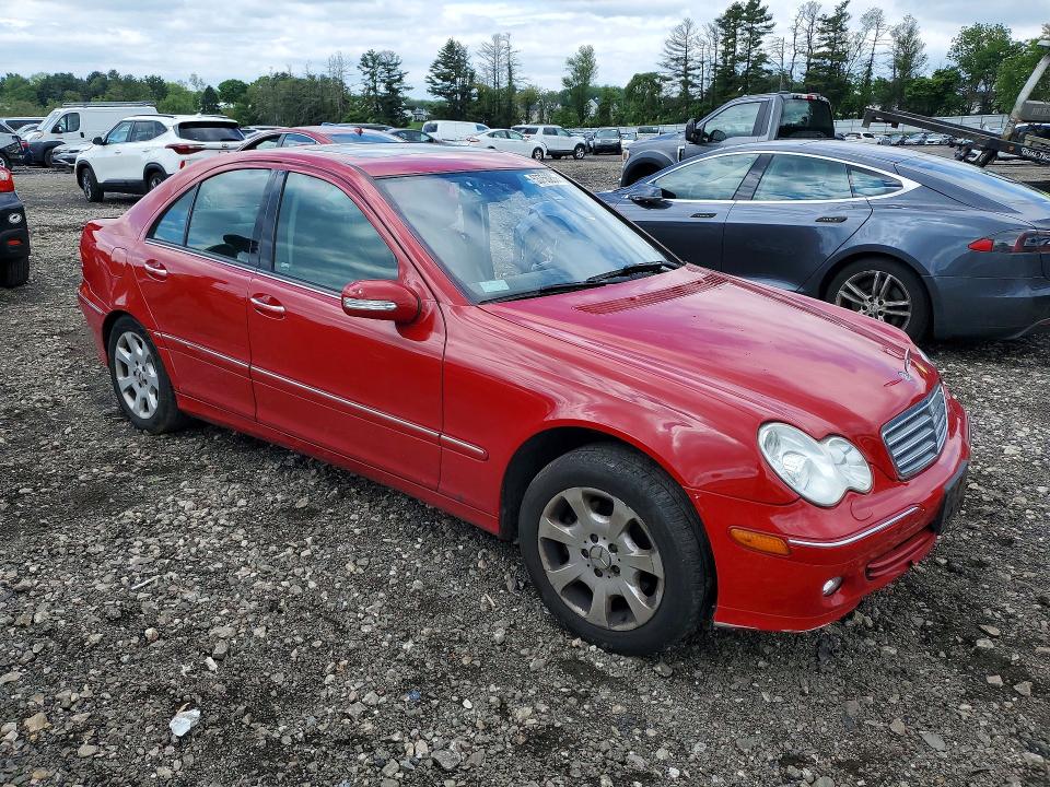 2006 Mercedes-benz C class VIN WDBRF56HX6F740496 COPART salvage auction — SIDE, Md - Cert Of Salvage > 75% Damage, sold $500 on 2026-07-06 (photo 4)