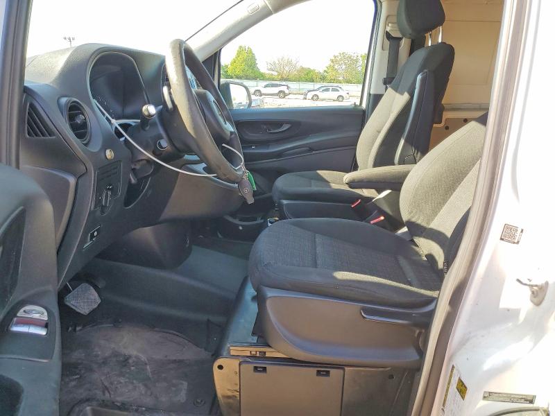 2017 Mercedes-benz Metris VIN WD3PG2EA7H3226404 COPART salvage auction — NORMAL WEAR, IL - CERTIFICATE OF TITLE (P), sold $8,000 on 2026-07-27 (photo 7)