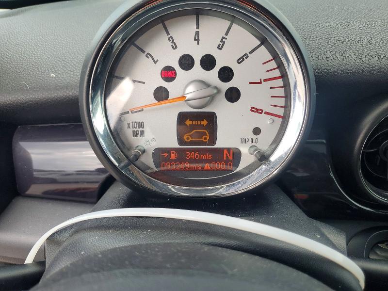 2008 Mini Cooper VIN WMWMF335X8TT67133 COPART salvage auction — NORMAL WEAR, Tn - Certificate Of Title, sold $625 on 2026-07-22 (photo 9)