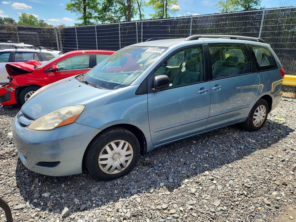2007 Toyt Sienna VIN 5TDZK23C87S005747 COPART salvage auction — MINOR DENT/SCRATCHES, MD - CERTIFICATE OF TITLE, sold $1,200 on 2026-07-17 (photo 1)