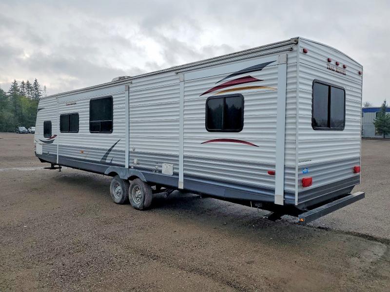 2012 Heartland rvs Recreational vehicle (rv) VIN 5SFEB3829CE246721 COPART salvage auction — PARTIAL REPAIR, ON - PERMIT NO BRAND - UNFIT, sold $3,300 on 2026-07-14 (photo 3)