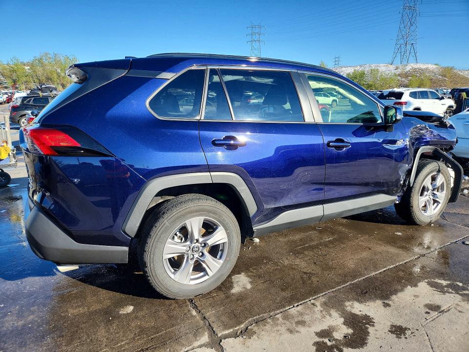 2025 Toyota Rav 4 VIN JTMP1RFV8SJ043095 COPART salvage auction — FRONT END, Co - Public - Salvage Title, sold $9,600 on 2026-07-09 (photo 3)