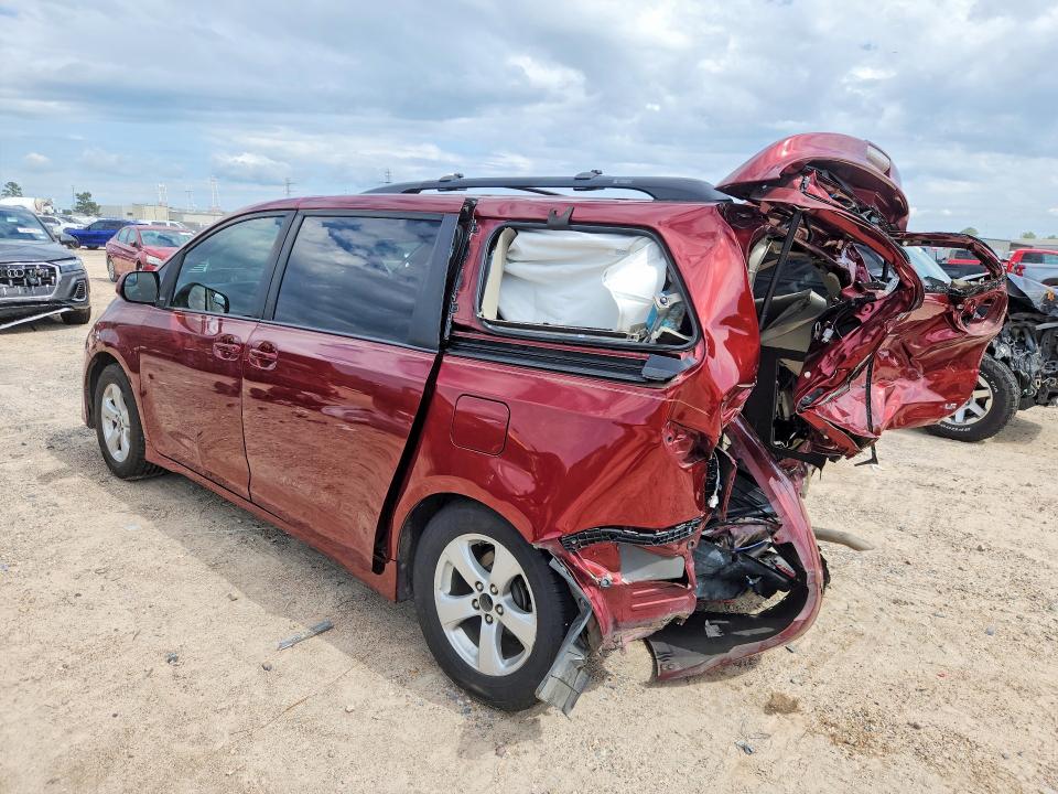 2020 Toyota Sienna VIN 5TDKZ3DCXLS042536 COPART salvage auction — REAR END, Tx - Salvage Vehicle Title, sold $3,550 on 2026-07-17 (photo 2)