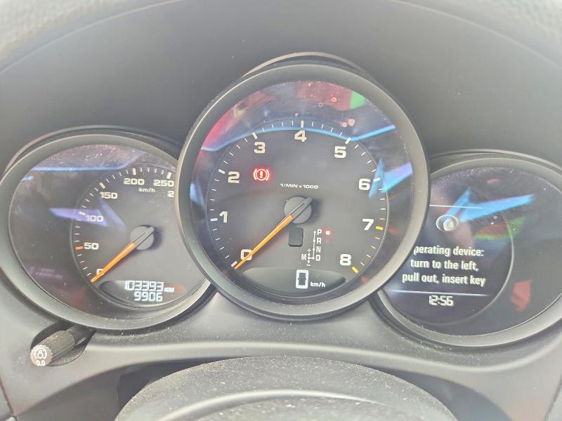 2020 Porsche Macan VIN WP1AA2A50LLB10832 COPART salvage auction — SIDE, Qc - Gravement Accidente, sold $14,300 on 2026-08-04 (photo 9)