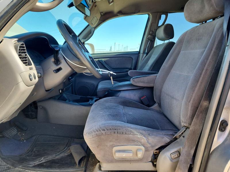 2002 Toyota Sequoia VIN 5TDZT34A02S085926 COPART salvage auction — REAR END, Mt - Dis/Dlr/Exp Only Clean Title, sold $600 on 2026-07-06 (photo 7)