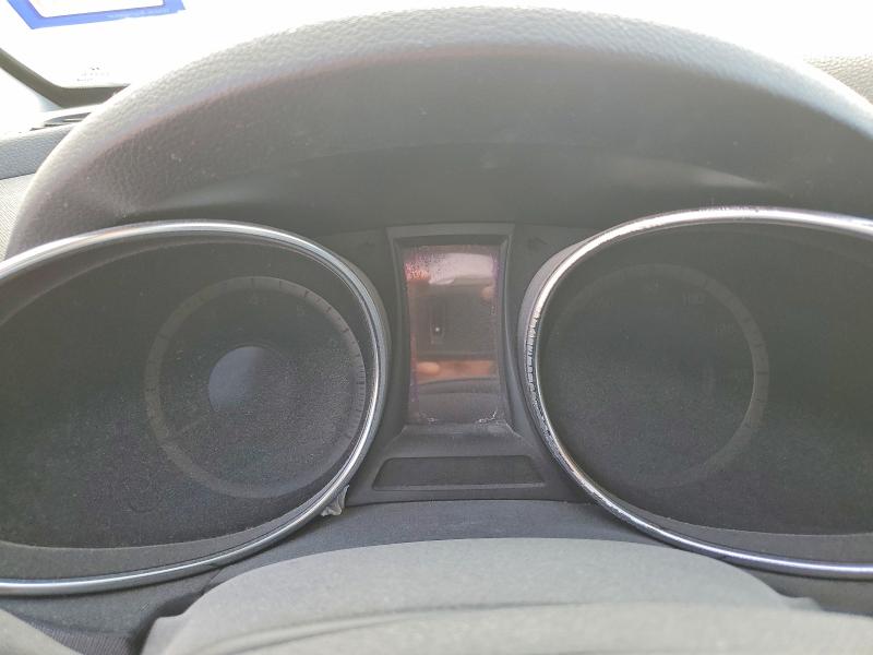 2013 Hyundai Santa fe VIN 5XYZU3LA0DG098304 COPART salvage auction — FRONT END, Tx - Salvage Vehicle Title, sold $1,950 on 2026-07-10 (photo 9)