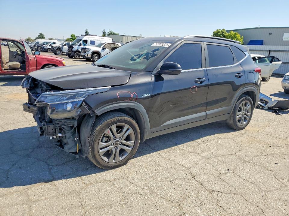 2021 Kia Seltos VIN KNDEUCAA9M7122159 COPART salvage auction — FRONT END, Ca - Salvage Certificate, sold $2,050 on 2026-07-06 (photo 1)
