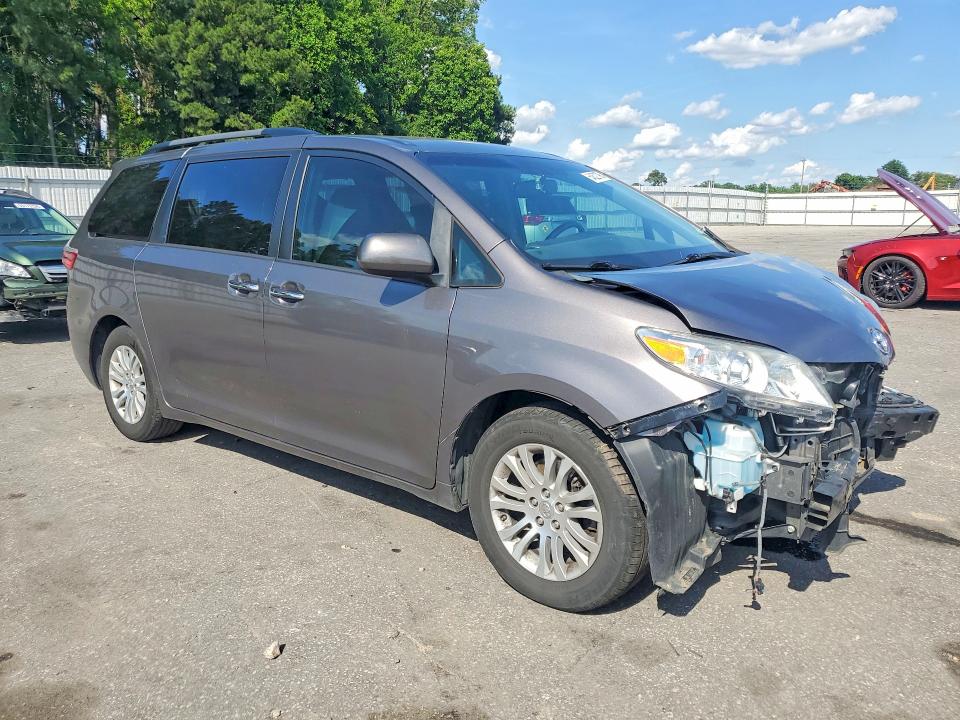 2016 Toyota Sienna VIN 5TDYK3DC1GS700233 COPART salvage auction — FRONT END, Nc - Salvage Certificate Of Title, sold $5,000 on 2026-07-02 (photo 4)