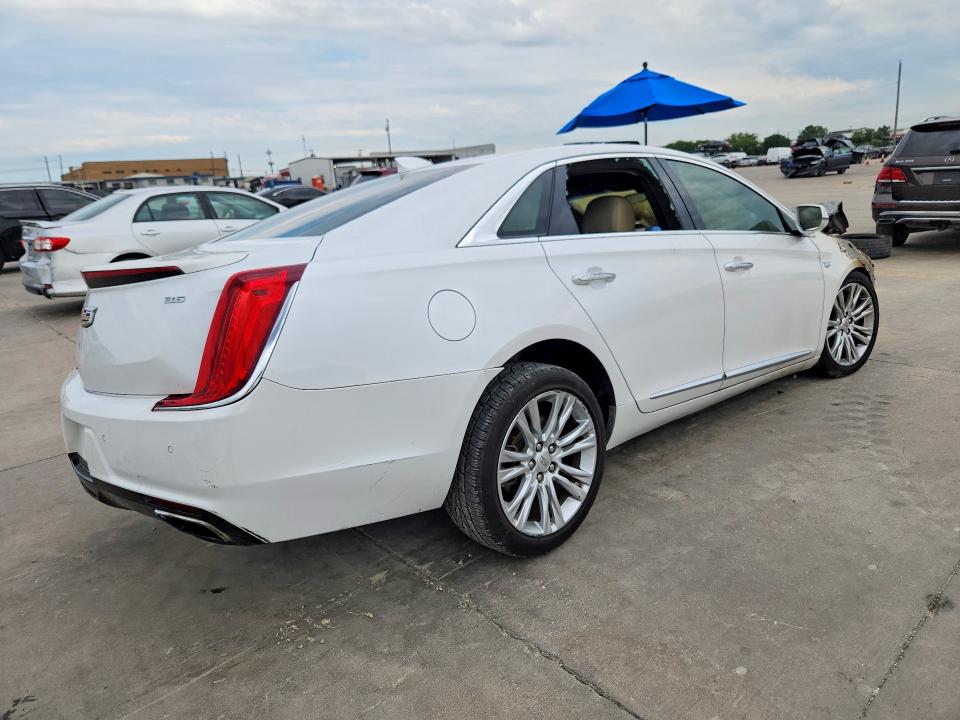 2018 Cadillac Xts VIN 2G61M5S37J9133541 COPART salvage auction — BURN, Tx - Nonrepairable Title, sold $750 on 2026-07-09 (photo 3)