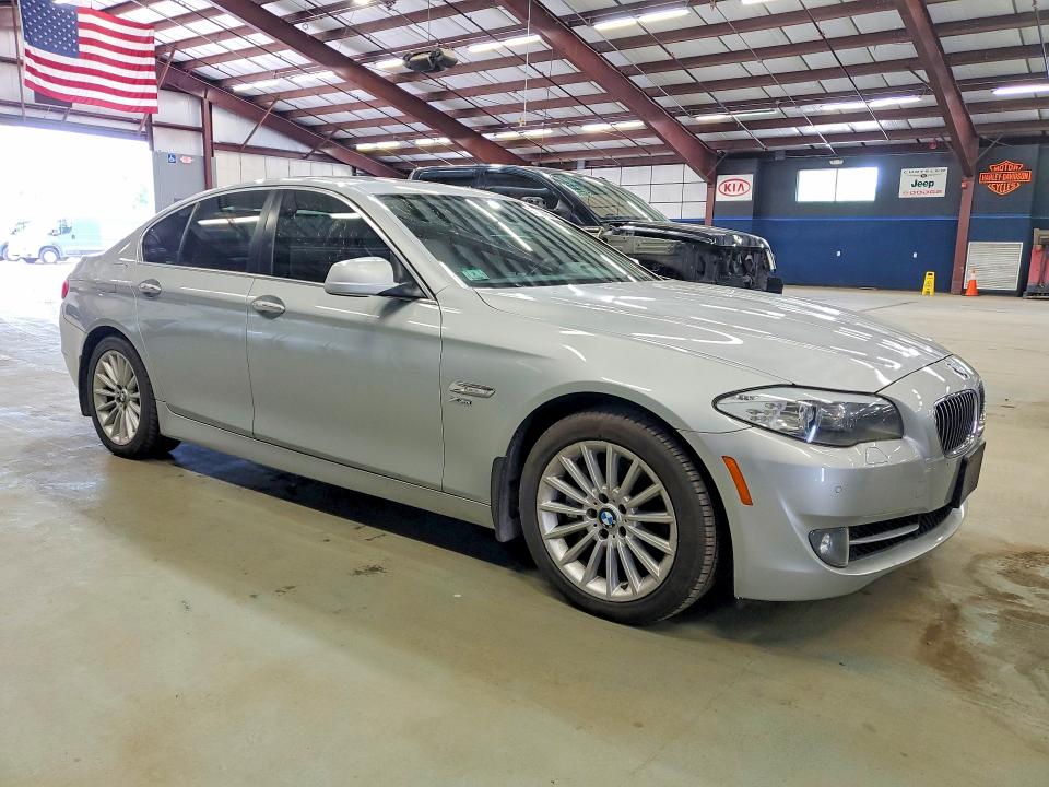 2011 BMW 5 series VIN WBAFU7C55BC876270 COPART salvage auction — MINOR DENT/SCRATCHES, Ma - Cert Of Title-Salvage, sold $1,500 on 2026-09-03 (photo 4)