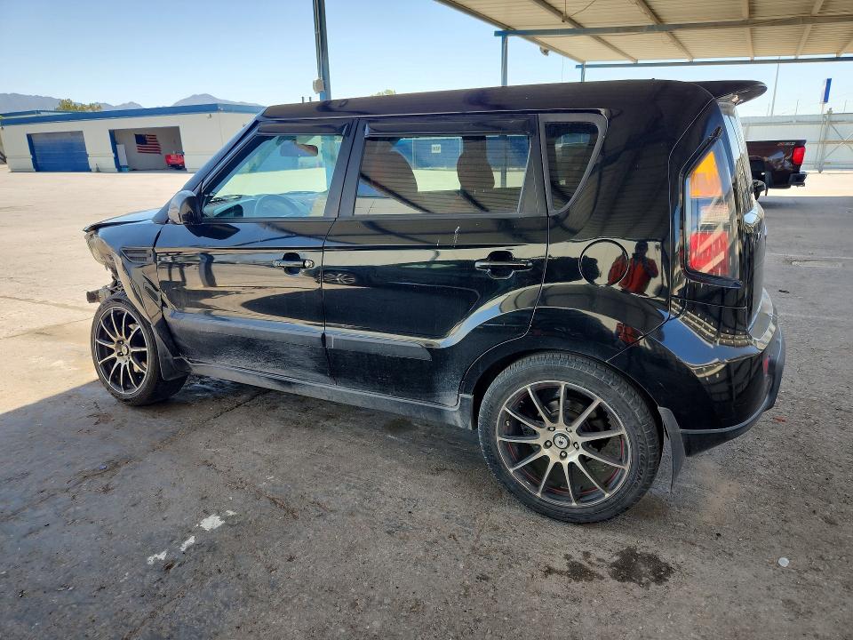 2011 Kia Soul VIN KNDJT2A2XB7235457 COPART salvage auction — HAIL, Tx - Salvage Vehicle Title, sold $550 on 2026-07-06 (photo 2)