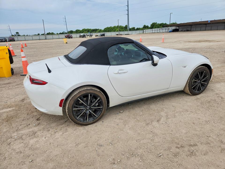 2025 Mazda VIN JM1NDAD75S0659010 COPART salvage auction — FRONT END, Tx - Salvage Vehicle Title, sold $150 on 2026-07-29 (photo 3)