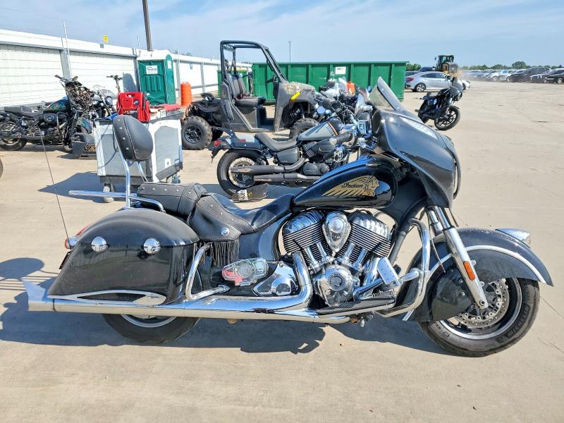 2016 Indian Chieftain VIN 56KTCAAAXG3332368 — COPART salvage auction photo