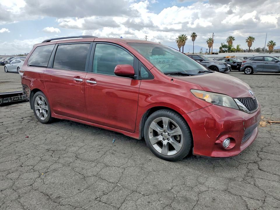 2013 Toyota Sienna VIN 5TDXK3DCXDS289681 COPART salvage auction — REAR END, Ca - Salvage Certificate, sold $3,350 on 2026-07-16 (photo 4)