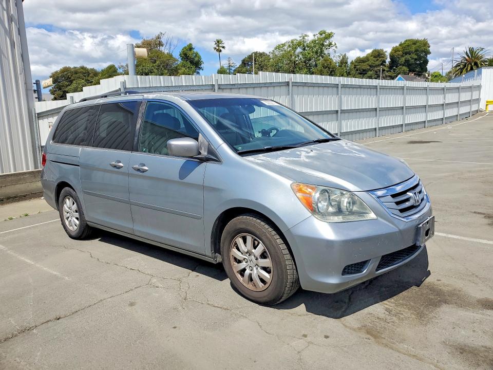 2010 Honda Odyssey VIN 5FNRL3H72AB103098 COPART salvage auction — SIDE, CA - SALVAGE CERTIFICATE, sold $475 on 2026-07-10 (photo 4)