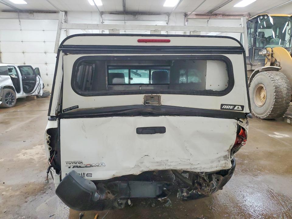 2012 Toyota Tacoma VIN 5TFNX4CN1CX014114 COPART salvage auction — FRONT END, MI - CERTIFICATE OF TITLE, sold $1,050 on 2026-07-22 (photo 6)
