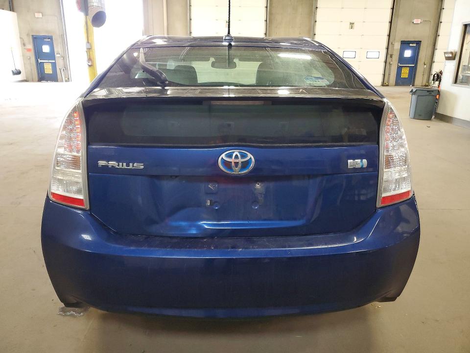 2010 Toyota Prius v VIN JTDKN3DU7A0063073 COPART salvage auction — FRONT END, MN - CERT OF TITLE-SALVAGE, sold $1,700 on 2026-07-21 (photo 6)