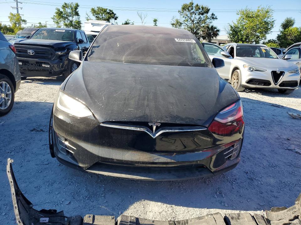 2016 Tesla Model x VIN 5YJXCDE21GF026707 COPART salvage auction — REAR END, Fl - Cert Of Title Slvg Rebuildable, sold $4,800 on 2026-07-10 (photo 5)