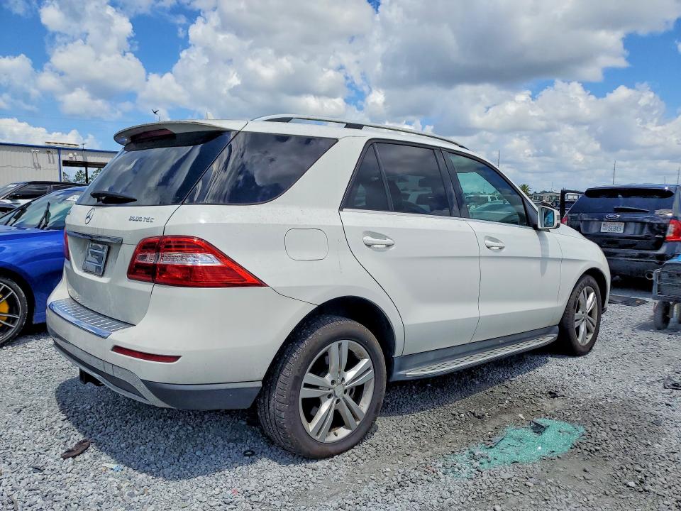2014 Mercedes-benz VIN 4JGDA2EB2EA332779 COPART salvage auction — NORMAL WEAR, Mt - Certificate Of Title (P), sold $4,000 on 2026-07-09 (photo 3)