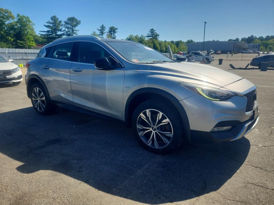 2017 Infiniti Qx30 VIN SJKCH5CR7HA030709 COPART salvage auction — FRONT END, WV - SALVAGE CERTIFICATE, sold $1,750 on 2026-07-28 (photo 4)