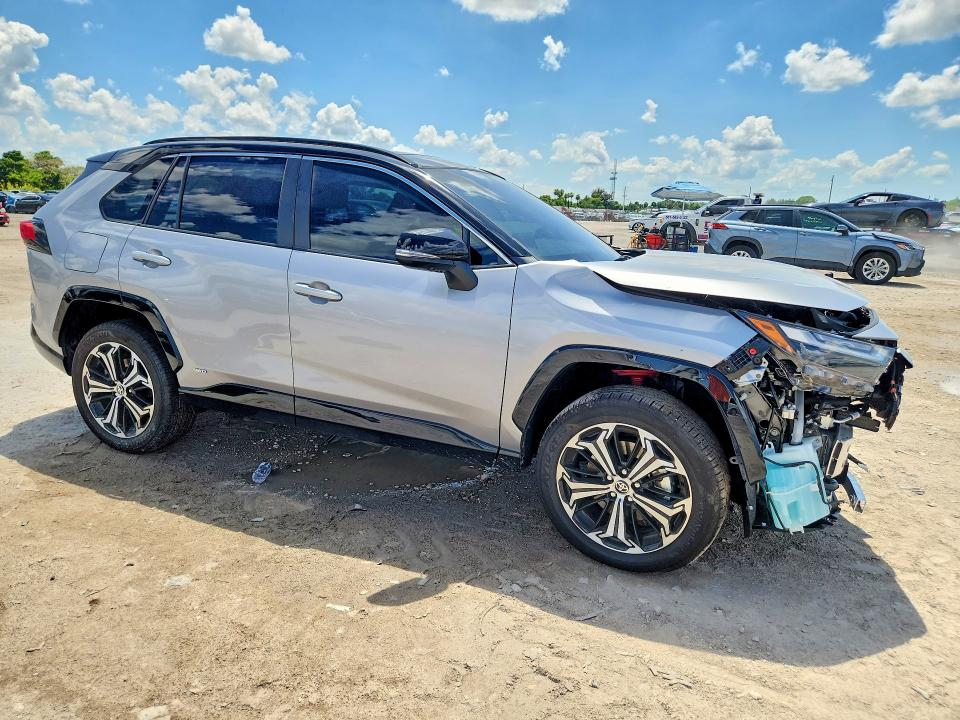2025 Toyota VIN JTMFB3FV0SD282578 COPART salvage auction — FRONT END, Fl - Cert Of Title Slvg Rebuildable, sold $16,600 on 2026-07-02 (photo 4)