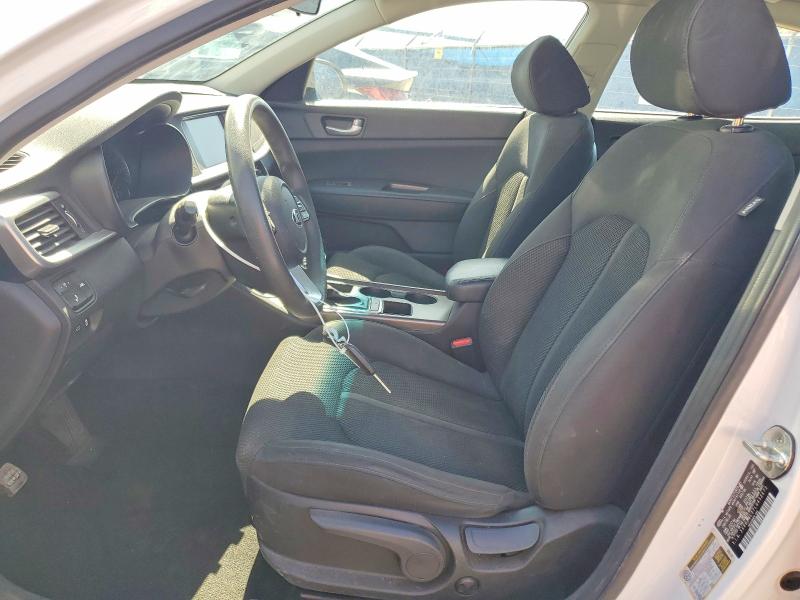 2020 Kia Optima VIN 5XXGT4L37LG432672 COPART salvage auction — MINOR DENT/SCRATCHES, Wa - Vehicle Cert Of Ownership-Titl, sold $225 on 2026-07-27 (photo 7)