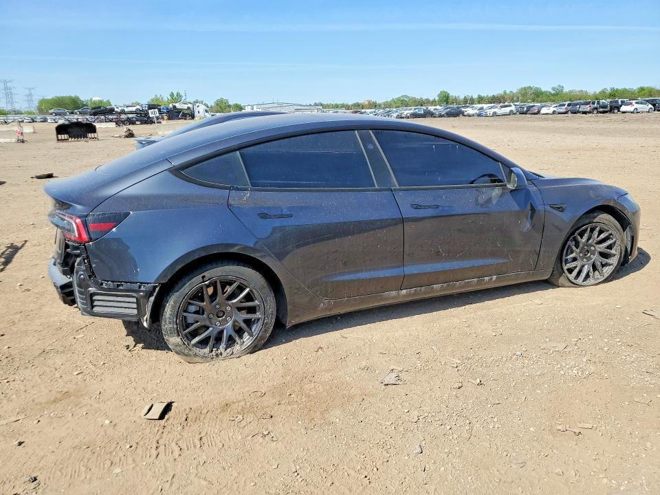 2025 Tesla Model 3 VIN 5YJ3E1EB7SF940492 COPART salvage auction — REAR END, IL - SALVAGE CERTIFICATE, sold $13,900 on 2026-07-28 (photo 3)
