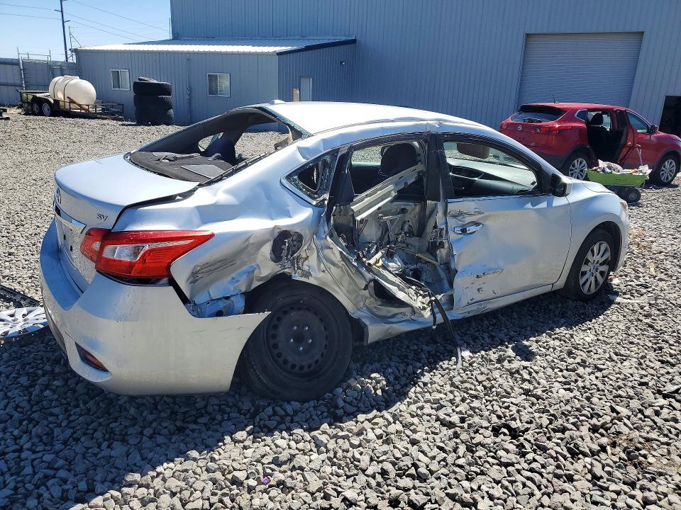 2017 Nissan VIN 3N1AB7APXHY261546 COPART salvage auction — SIDE, Nv - Salvage Title, sold $875 on 2026-07-02 (photo 3)