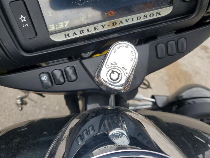 2017 Harley-davidson Fl VIN 1HD1MAD19HB857739 COPART salvage auction — ROLLOVER, Ny - Mv-907A Salvage Certificate, sold $6,300 on 2026-07-22 (photo 8)
